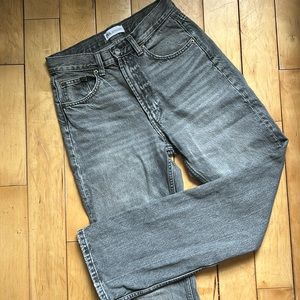 NWOT heavy cotton straight leg Jean.